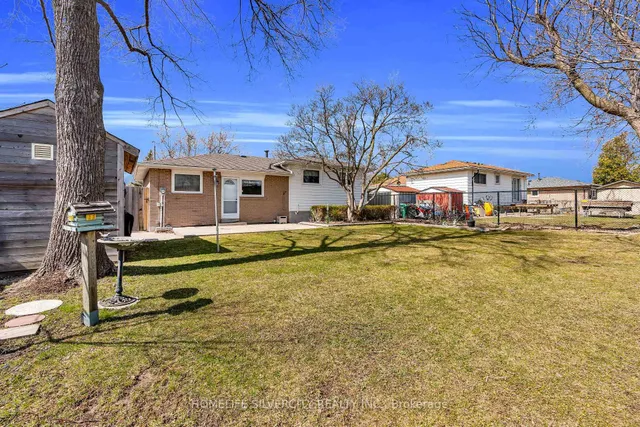 Additional image 41 of 140 Folkstone Cres