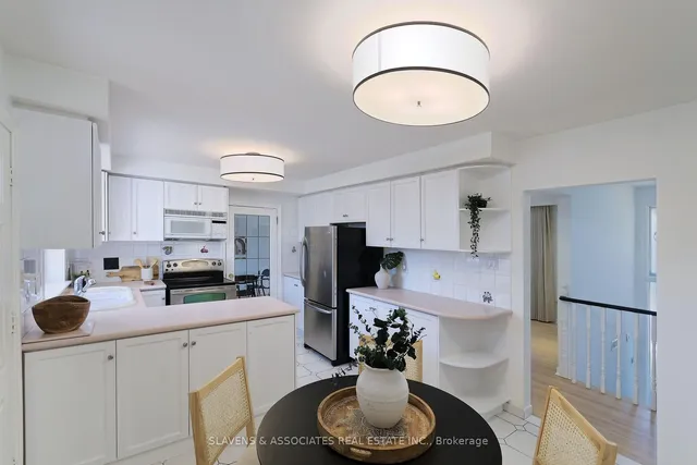 Additional image 19 of 3 Watling St