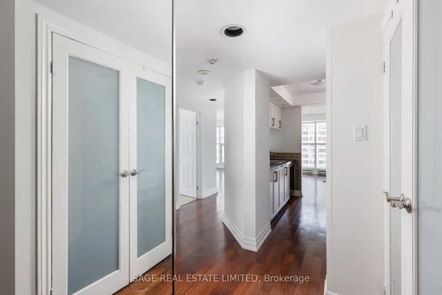 Additional image 11 of 99 Harbour Sq Unit 3002