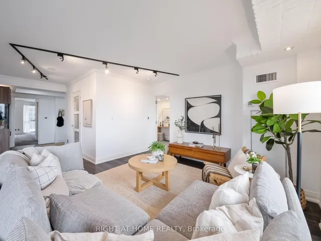 Additional image 4 of 1430 Yonge St Unit 705