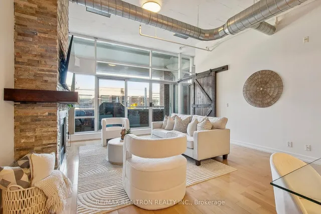 Additional image 20 of 233 Carlaw Ave Unit 205