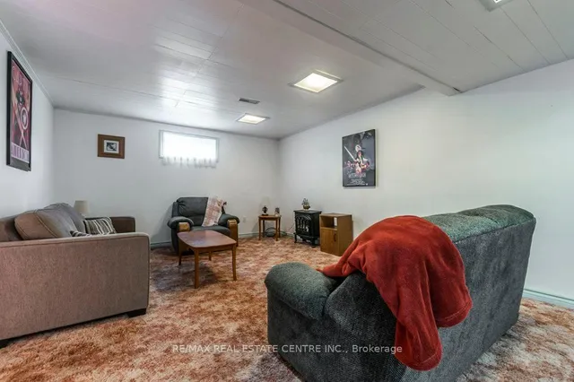 Additional image 26 of 65 Lorne Scots Dr