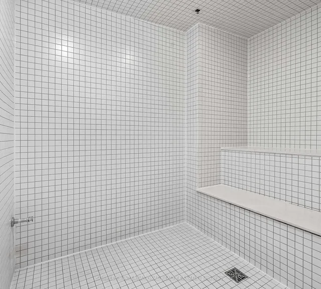 Additional image 30 of 88 Park Lawn Rd Unit 608