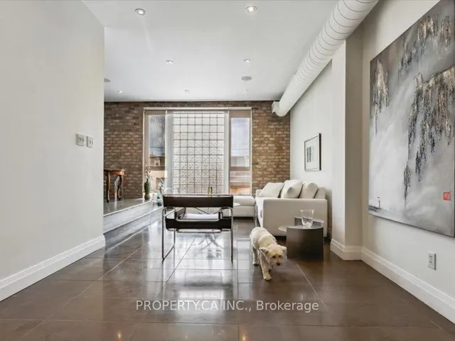 Additional image 28 of 670 Richmond St Unit 204