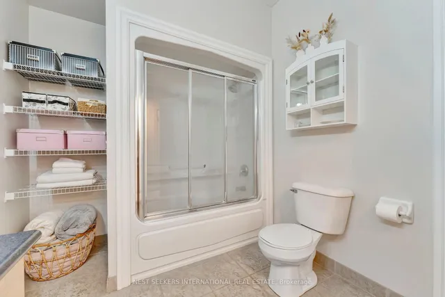 Additional image 10 of 555 King St Unit 303