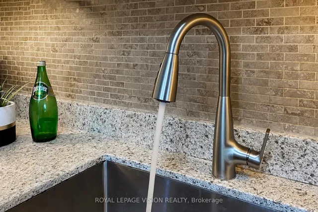 Additional image 16 of 20 Dean Park Unit 401