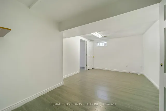 Additional image 28 of 32 Lighthall Cres