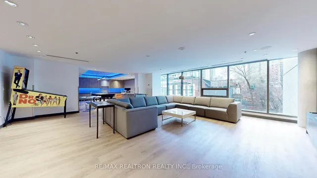 Additional image 41 of 281 Mutual St Unit 1506