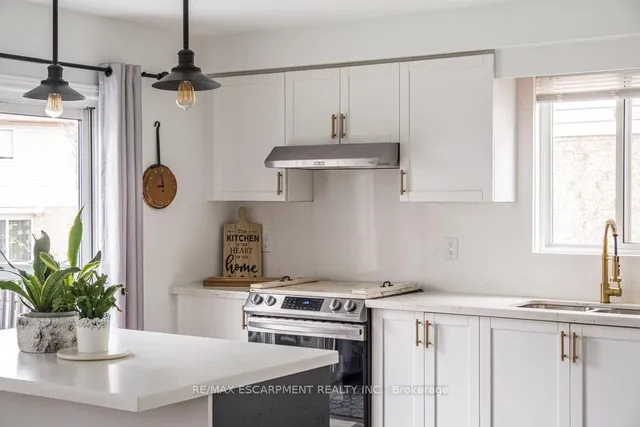 Additional image 17 of 135 ARROWHEAD Dr