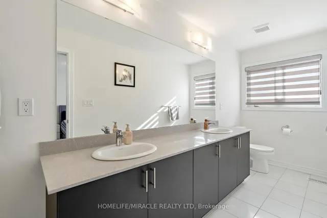 Additional image 31 of 609 Beam Crt