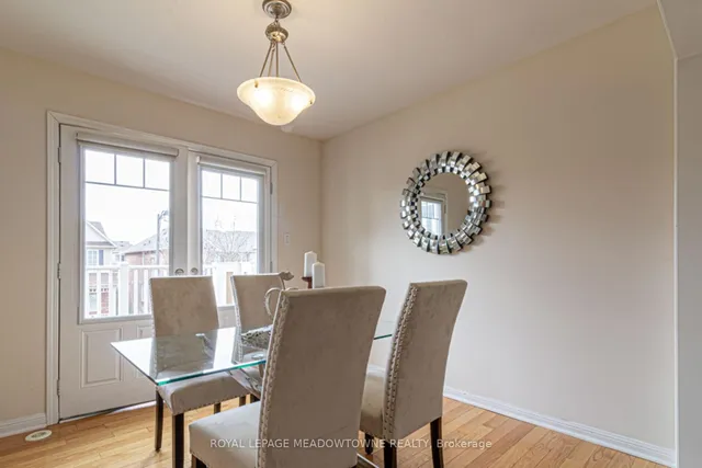 Additional image 31 of 217 Woodley Cres