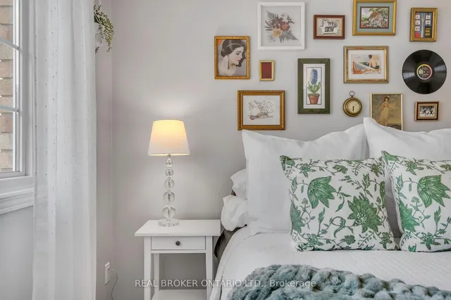 Additional image 20 of 2015 Cleaver Ave Unit 26