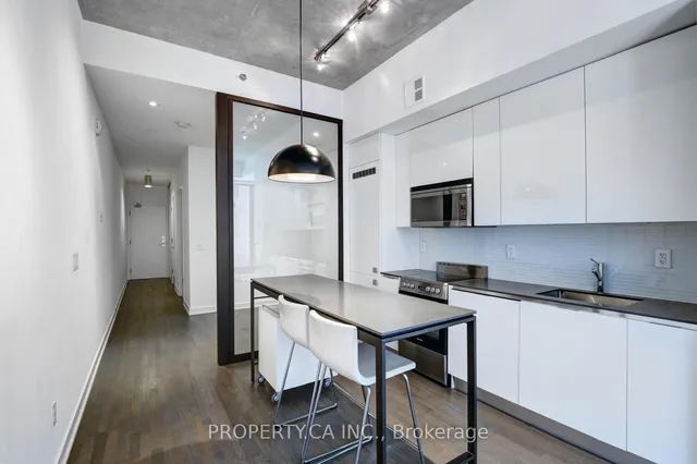 Additional image 4 of 8 Dovercourt Rd Unit 210