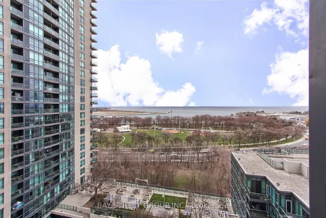 Additional image 15 of 231 Fort York Blvd Unit 1702