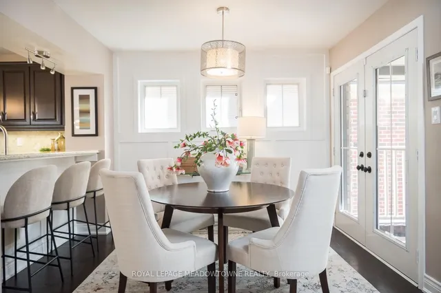 Additional image 10 of 236 Magurn Gate