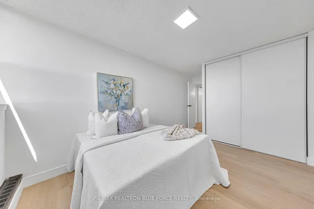 Additional image 17 of 100 Wingarden Crt Unit 709