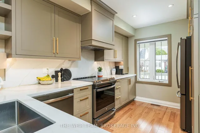 Additional image 5 of 1141 Woodbine Ave