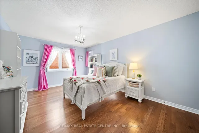 Additional image 41 of 5449 Valleyhigh Dr