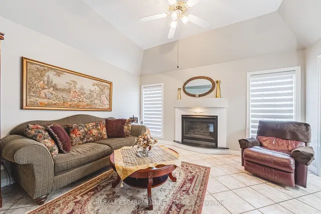 Additional image 10 of 65 Mount Pleasant Dr