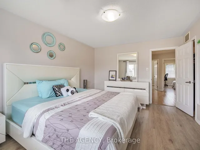 Additional image 23 of 216 Magurn Gate