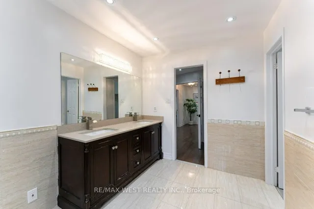 Additional image 25 of 1593 Lovelady Cres