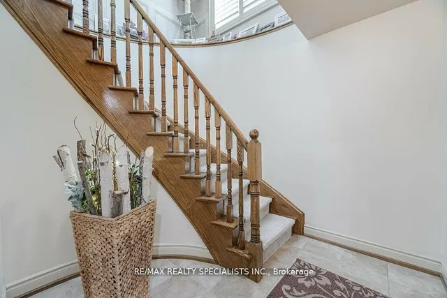 Additional image 27 of 1 Odeon St