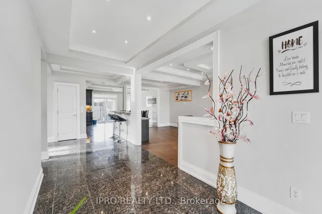 Additional image 9 of 55 Yorkdale Cres