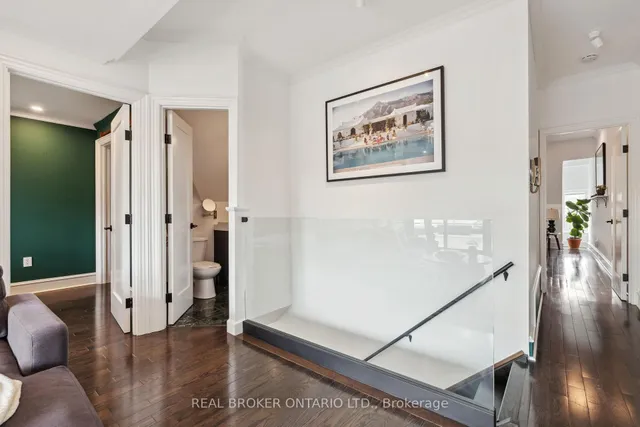 Additional image 37 of 300 Avenue Rd Unit 4