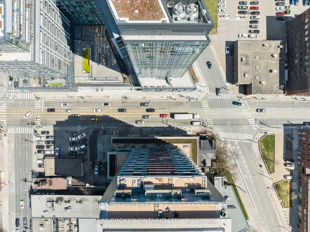 Additional image 36 of 120 Parliament St Unit #1309