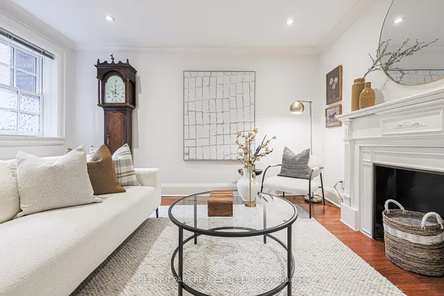 Additional image 11 of 480 Oriole Pkwy Unit 111