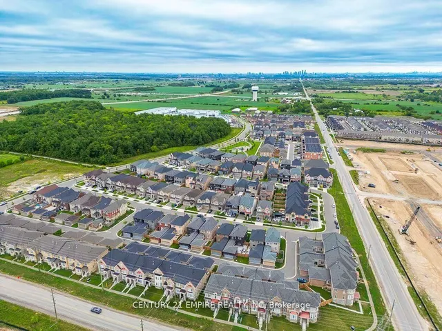 Additional image 38 of 4128 Hillsborough Cres