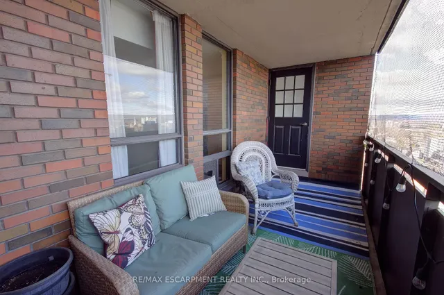 Additional image 37 of 222 Jackson St Unit 1406