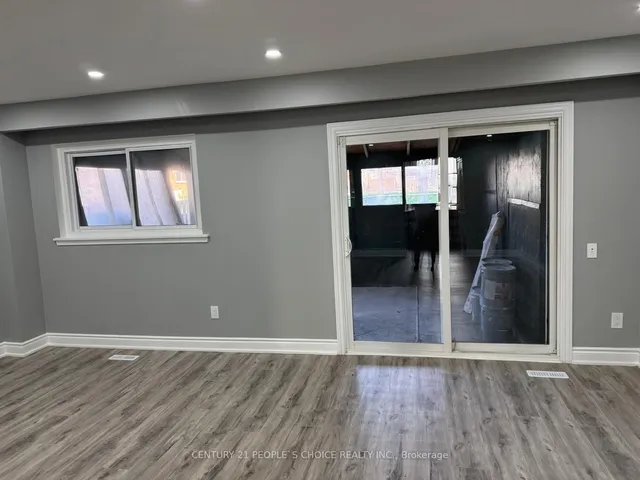 Additional image 20 of 6862 Darcel Ave