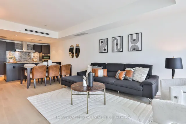 Additional image 13 of 180 University Ave Unit 3808