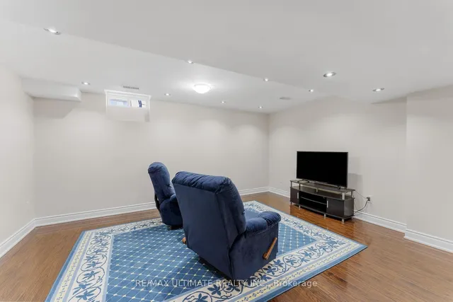 Additional image 35 of 73 Eastway St