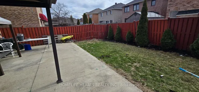 Additional image 27 of 35 Triple Crown Dr