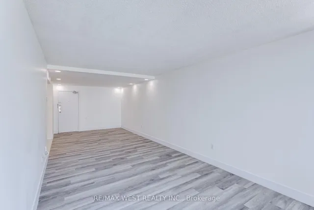 Additional image 25 of 390 Dixon Rd Unit 1013