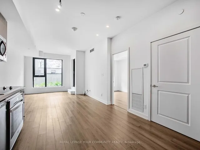 Additional image 5 of 2799 Kingston Rd Unit 221