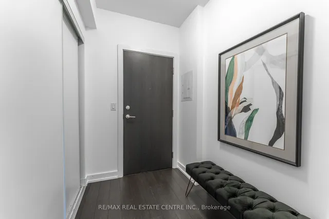 Additional image 9 of 6 Parkwood Ave Unit 419