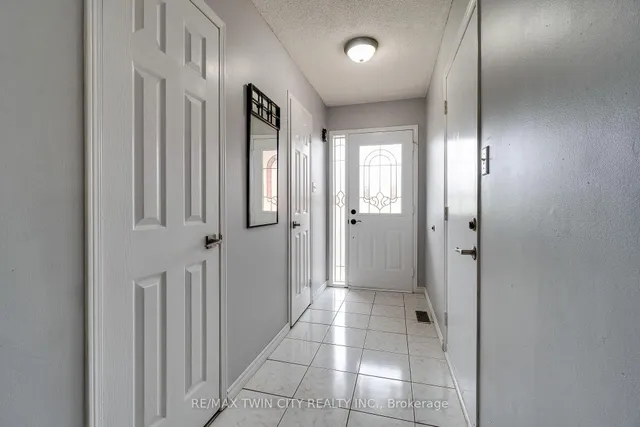 Additional image 40 of 5126 Des Jardines Dr