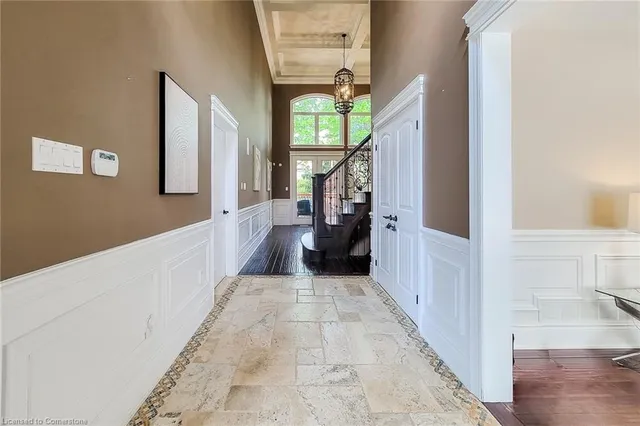 Additional image 7 of 668 Garth St