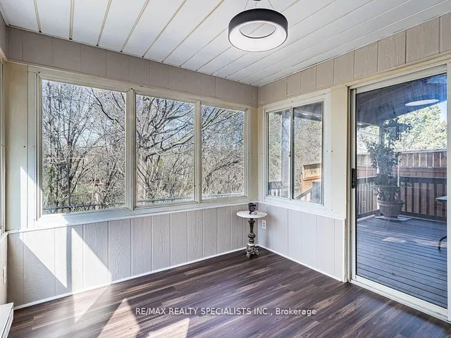 Additional image 20 of 140 Pressed Brick Dr