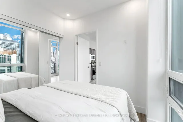 Additional image 29 of 209 Fort York Blvd Unit 1663