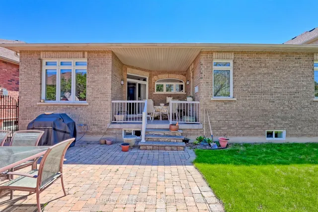 Additional image 36 of 1507 Stewart Cres