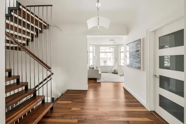 Additional image 22 of 4 Meredith Cres