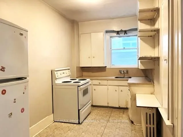 Additional image 13 of 1131 & 1131A Avenue Rd