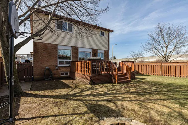 Additional image 42 of 3261 Woodcroft Cres