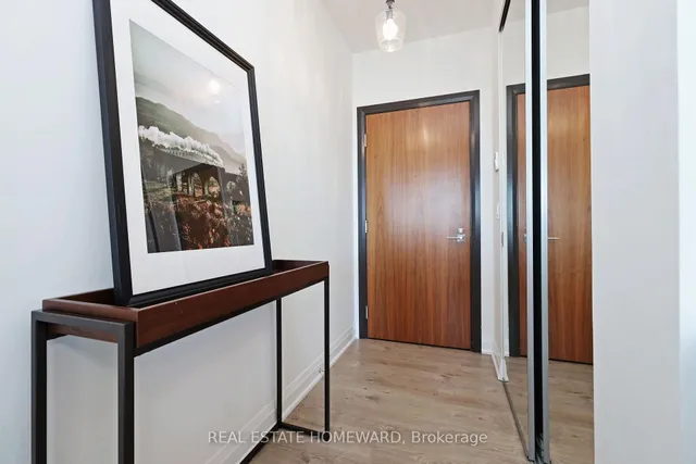 Additional image 35 of 36 Park Lawn Ave Unit 810