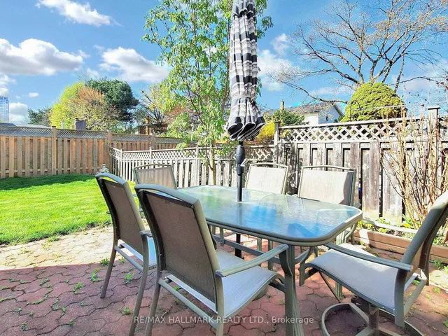 Additional image 42 of 41 Redcastle Cres