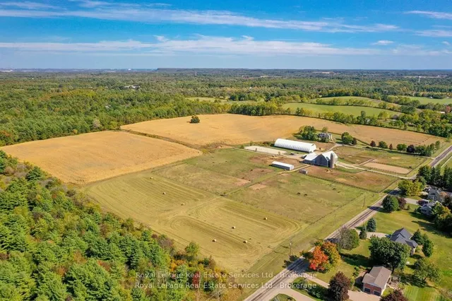 Additional image 2 of 1748 Centre Rd